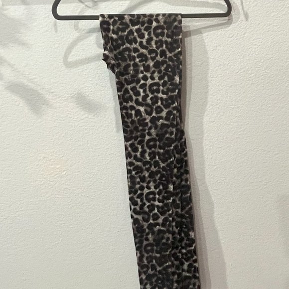 Cheetah Tights - Picture 1 of 4
